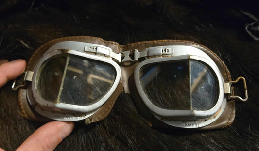Lunettes militaires britanniques