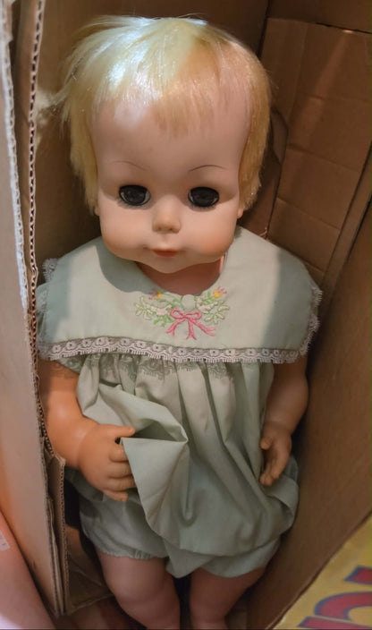 Poupée vintage Tickles 1964