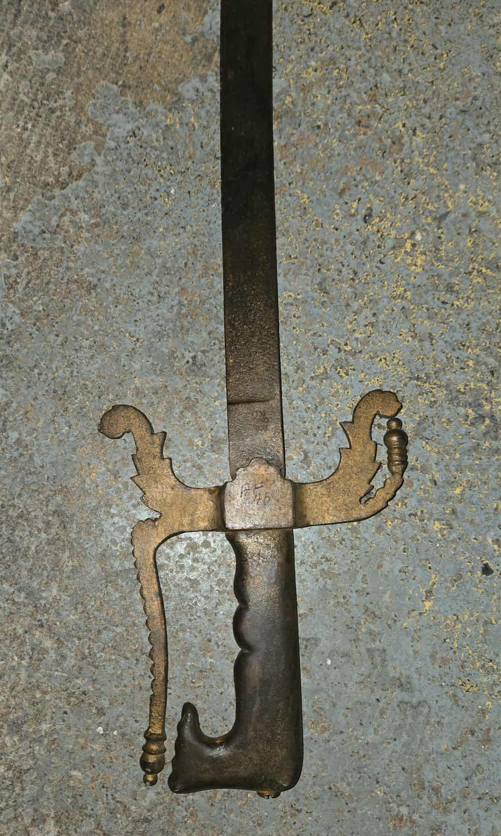 Épée marocaine antique