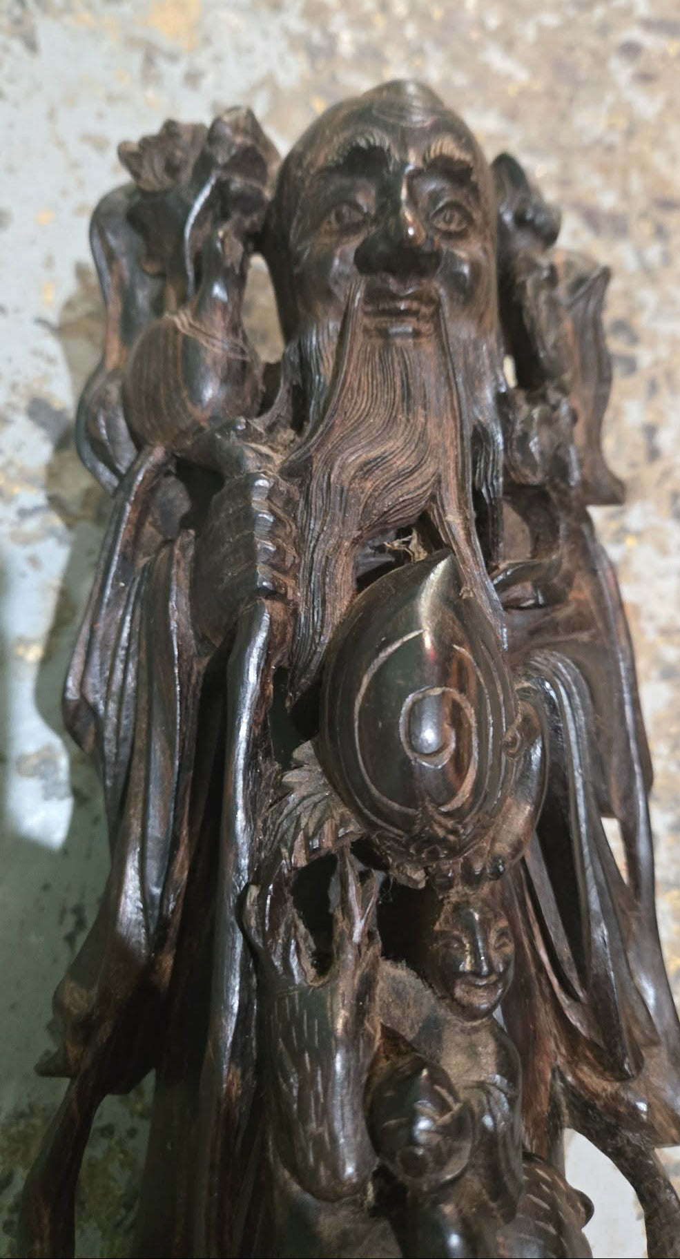 Statue vintage en bois représentant Shòu Lǎo