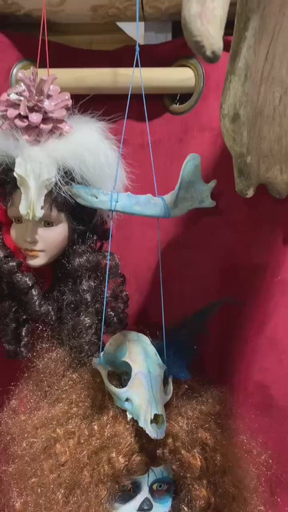 Marionnette Poupée par Ann-Aumalie Sauvage