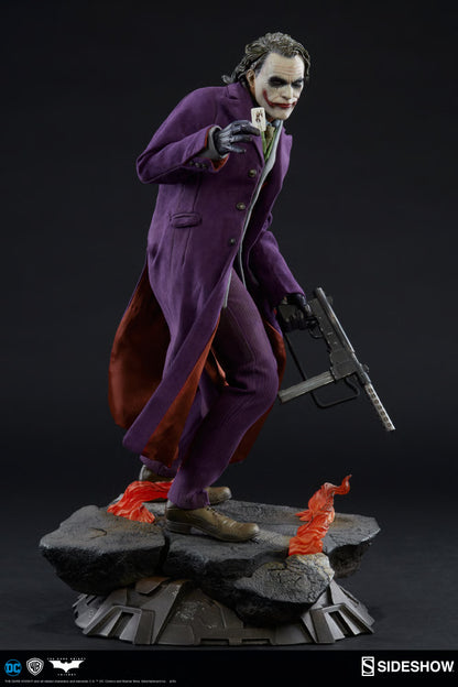 Statue The Joker "The Dark knight" Premium Format Exclusive par Sideshow Collectables